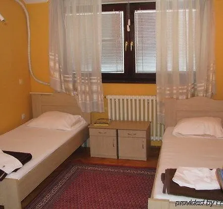 Hotel Zeleznicar *