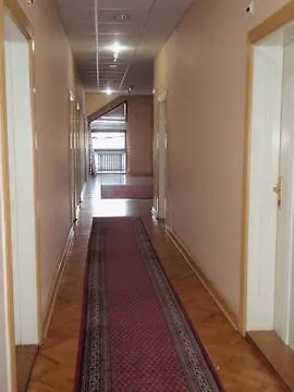 Zeleznicar Hotel *