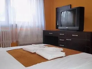 Zeleznicar Hotel *